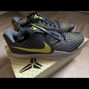Nike Mamba Instinct man shoes, 9